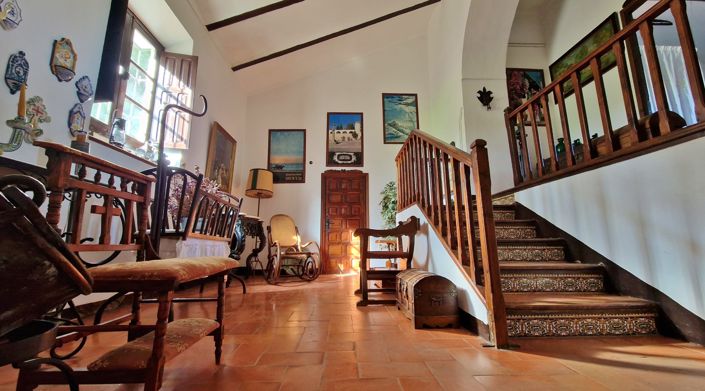 Image No.34-8 Bed Country House for sale