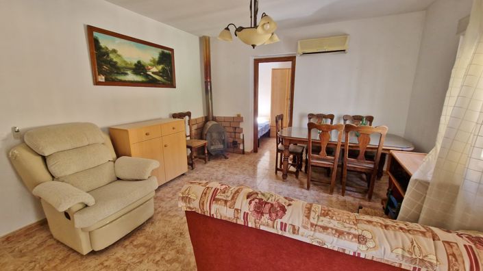 Image No.22-4 Bed Country House for sale