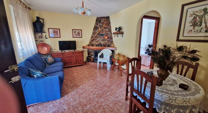 Image No.8-4 Bed Country House for sale