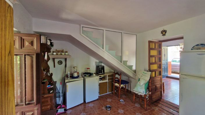 Image No.11-2 Bed Country House for sale