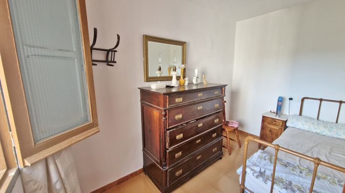 Image No.19-2 Bed Country House for sale