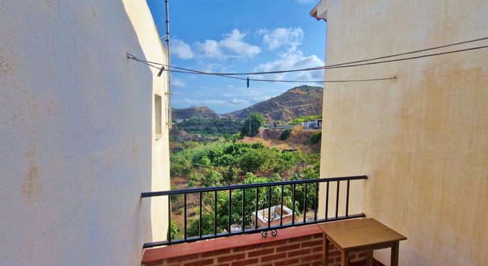 Image No.24-2 Bed Country House for sale