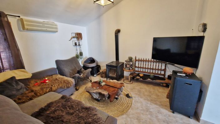 Image No.27-4 Bed Townhouse for sale