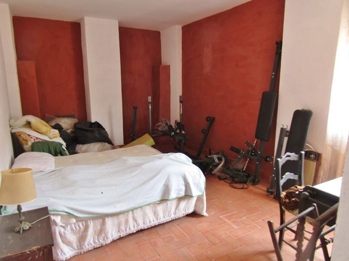 Image No.23-4 Bed Country House for sale