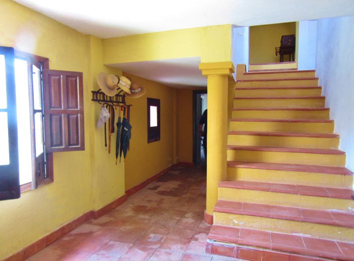 Image No.8-4 Bed Country House for sale