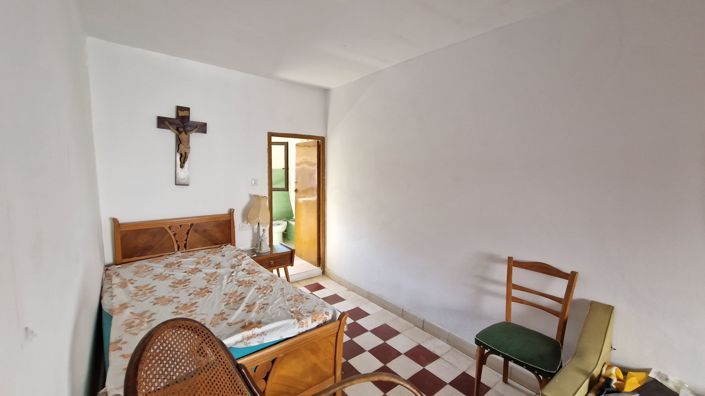 Image No.12-5 Bed Village House for sale