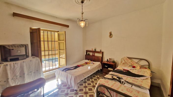 Image No.13-5 Bed Village House for sale