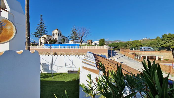 Image No.29-3 Bed Villa for sale