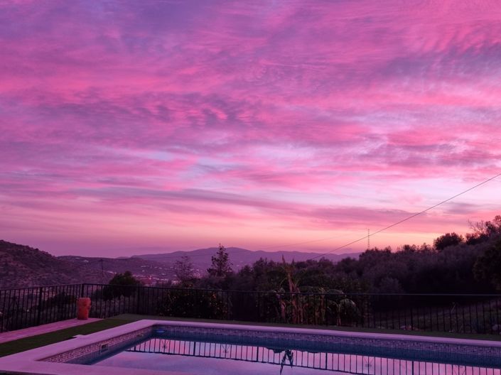 Image No.14-3 Bed Country House for sale