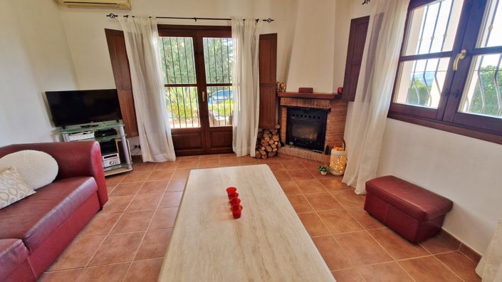 Image No.27-3 Bed Country House for sale