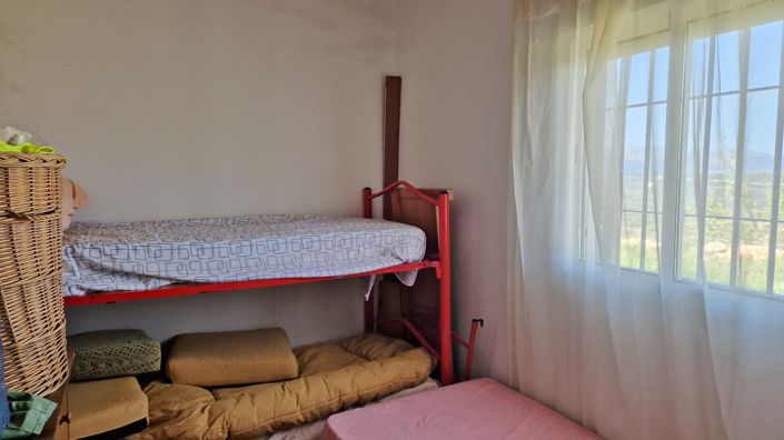 Image No.14-2 Bed Country House for sale