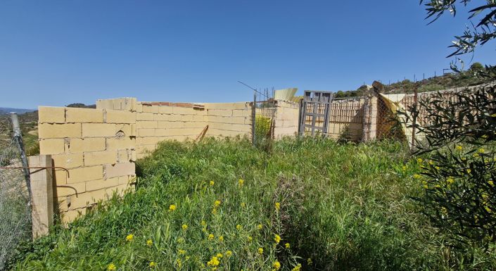 Image No.16-2 Bed Country House for sale