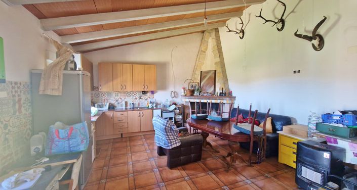 Image No.4-2 Bed Country House for sale