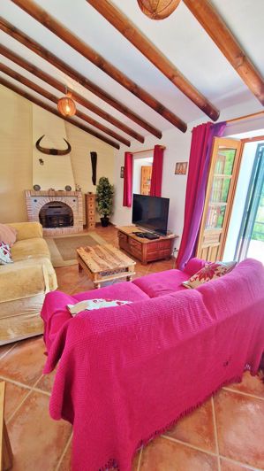 Image No.25-3 Bed Country House for sale