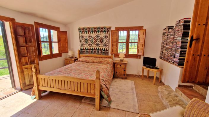 Image No.29-3 Bed Country House for sale