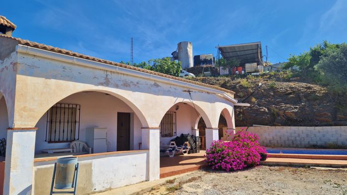 Image No.6-4 Bed Country House for sale