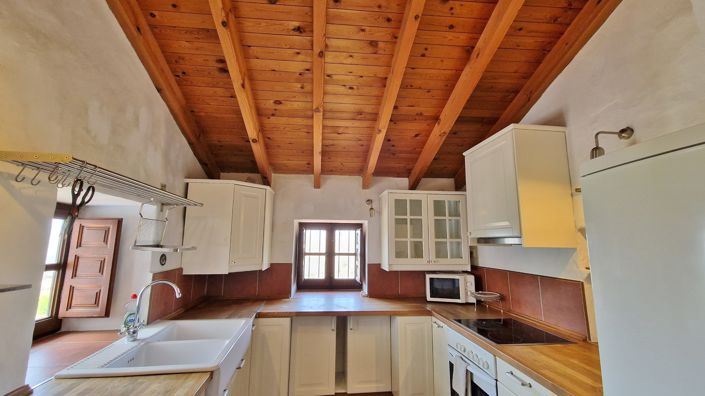 Image No.18-4 Bed Country House for sale