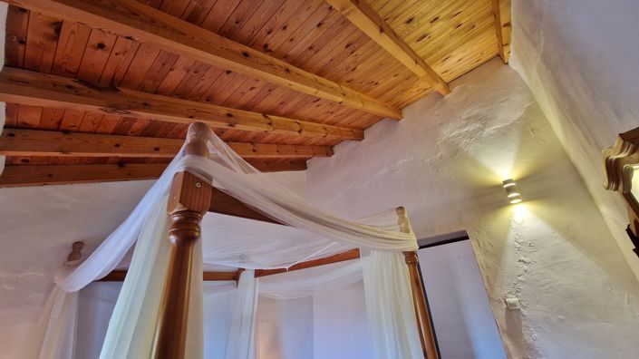 Image No.26-4 Bed Country House for sale