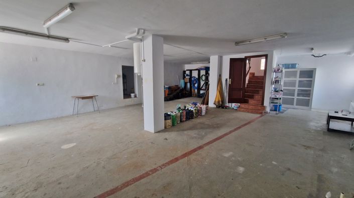 Image No.44-2 Bed Country House for sale