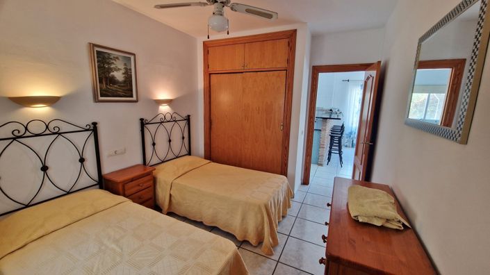 Image No.13-3 Bed Country House for sale