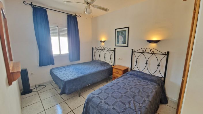 Image No.24-3 Bed Country House for sale