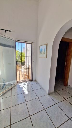 Image No.25-3 Bed Country House for sale