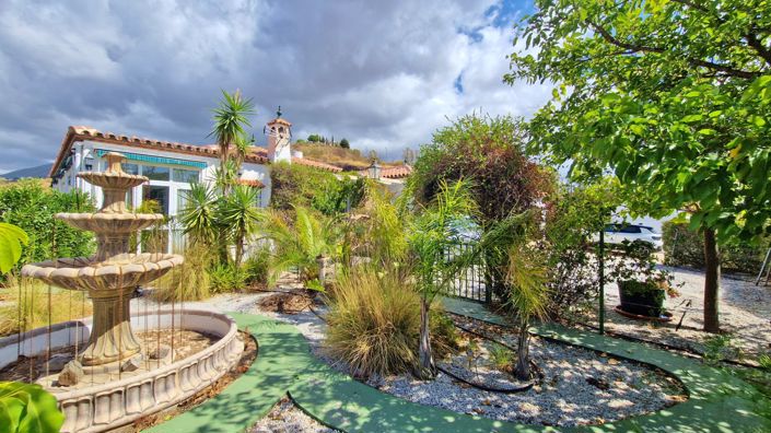 Image No.1-4 Bed Country House for sale