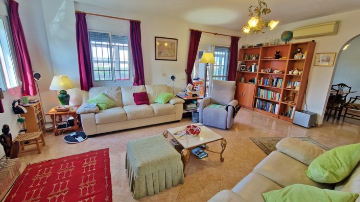 Image No.21-4 Bed Country House for sale