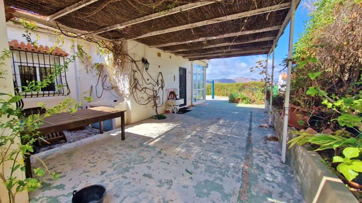 Image No.8-4 Bed Country House for sale