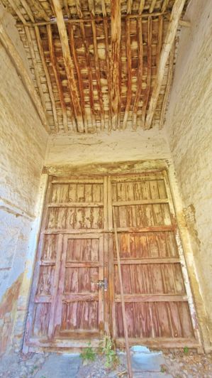 Image No.10-8 Bed Country House for sale