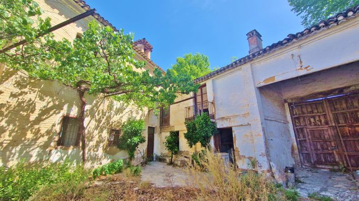 Image No.11-8 Bed Country House for sale