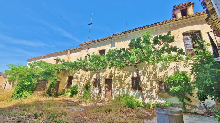 Image No.13-8 Bed Country House for sale