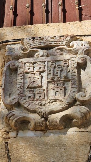 Image No.2-8 Bed Country House for sale