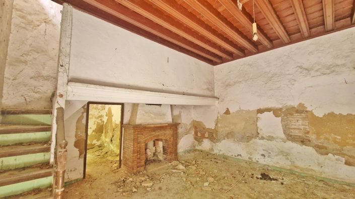 Image No.20-8 Bed Country House for sale