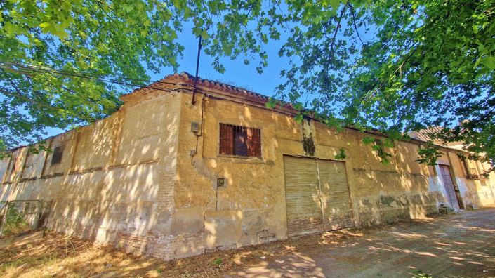 Image No.6-8 Bed Country House for sale