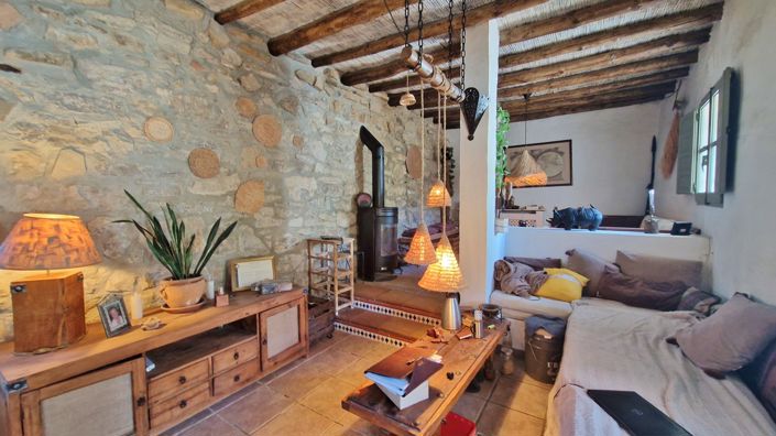 Image No.12-3 Bed Country House for sale