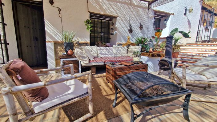 Image No.5-3 Bed Country House for sale