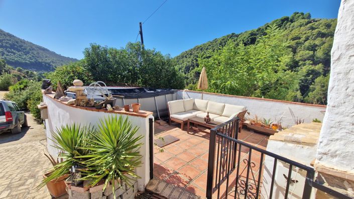 Image No.9-3 Bed Country House for sale