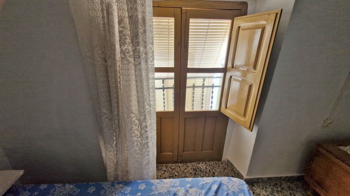 Image No.19-3 Bed Village House for sale