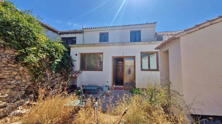 Image No.5-2 Bed Country House for sale