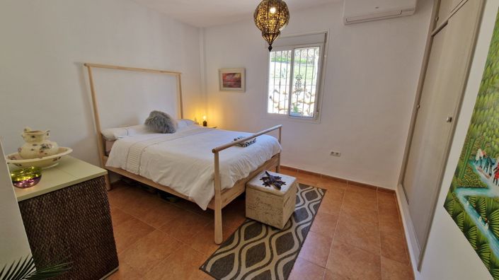 Image No.38-3 Bed Country House for sale