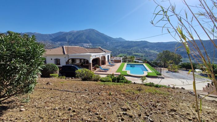 Image No.45-3 Bed Country House for sale