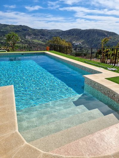 Image No.47-3 Bed Country House for sale