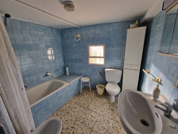 Image No.13-3 Bed Village House for sale