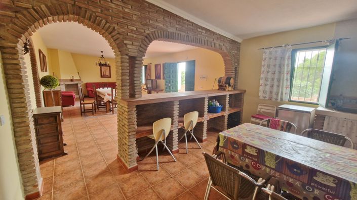 Image No.7-3 Bed Farmhouse for sale