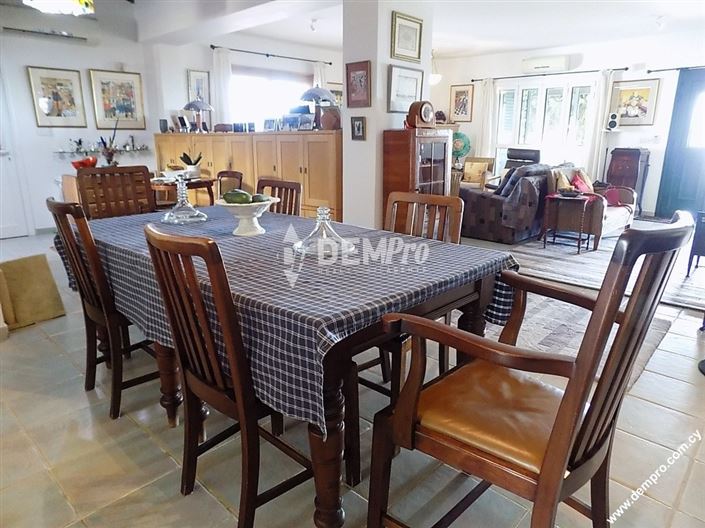 Image No.6-5 Bed Villa for sale