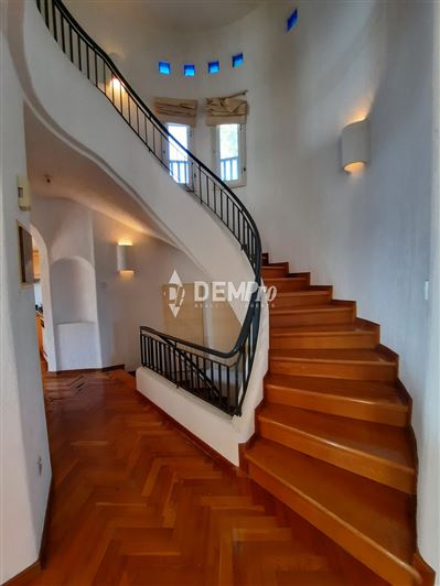 Image No.12-5 Bed Villa for sale