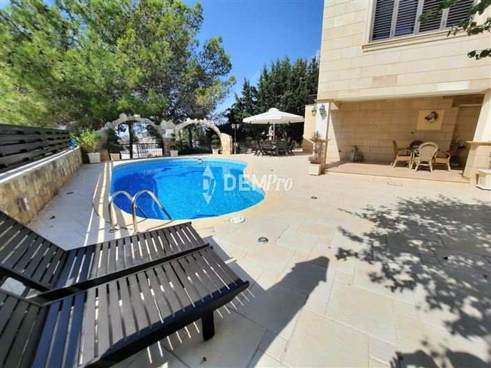 Image No.35-4 Bed Villa for sale