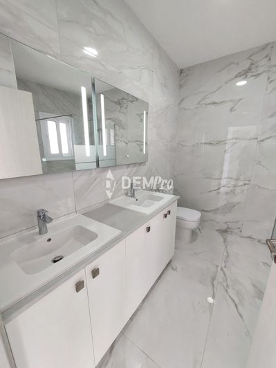 Image No.14-3 Bed Villa for sale