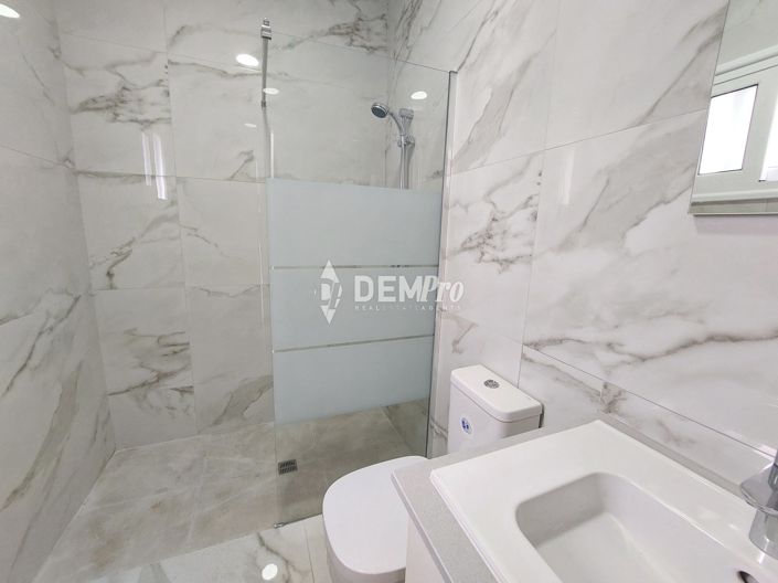 Image No.17-3 Bed Villa for sale